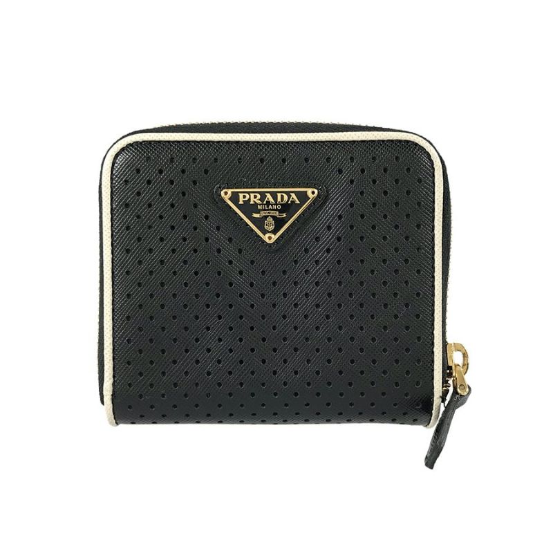 プラダ 二つ折り財布