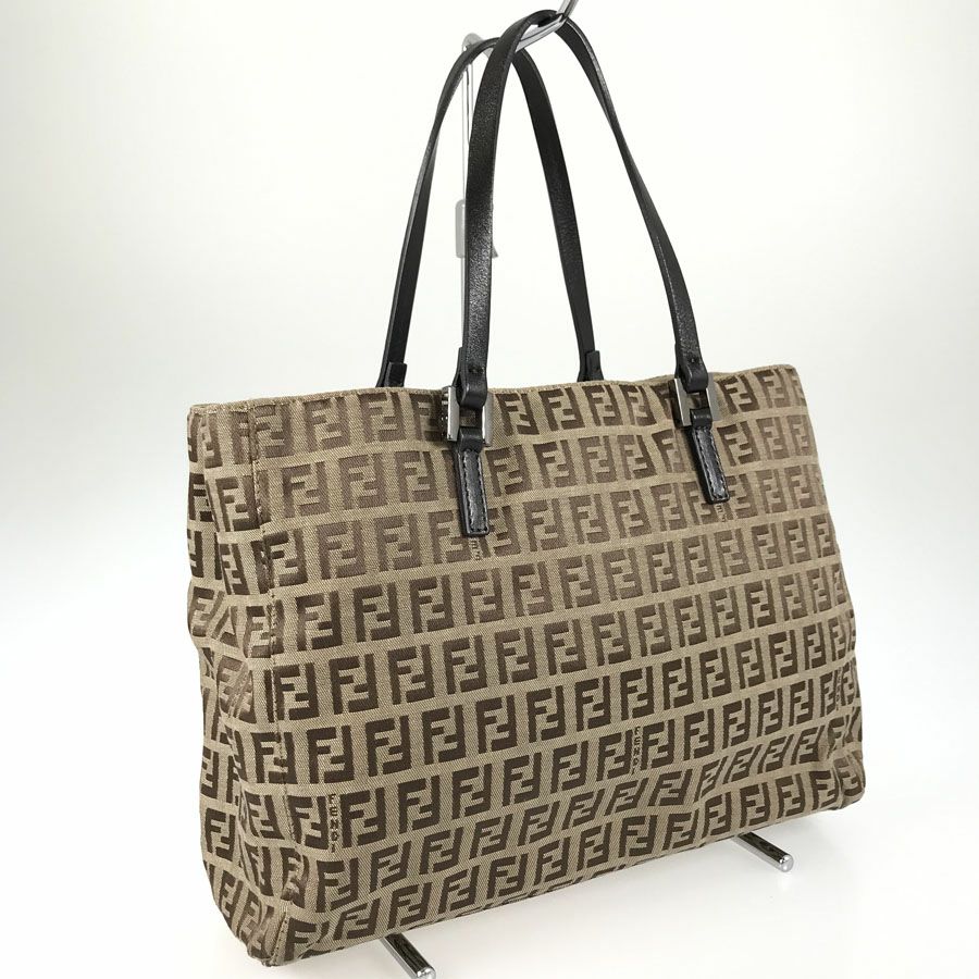 フェンディ トートバッグ