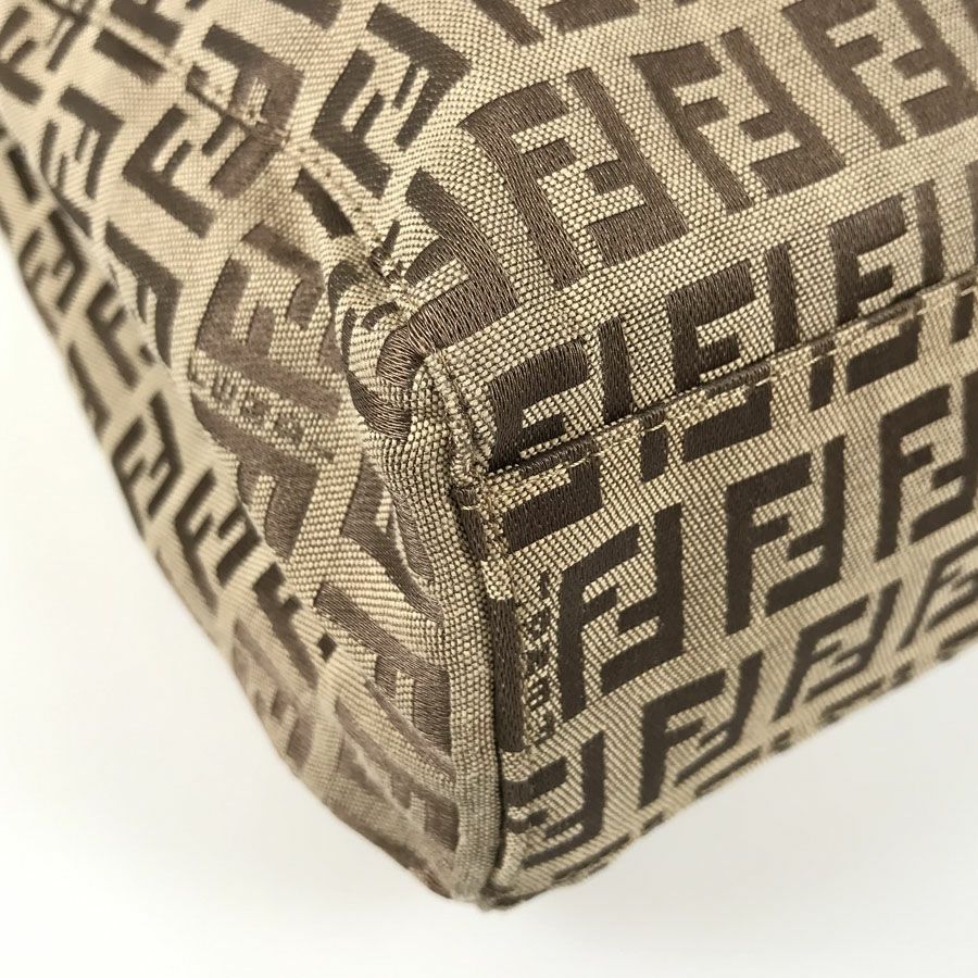 フェンディ トートバッグ