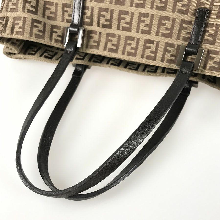 フェンディ トートバッグ