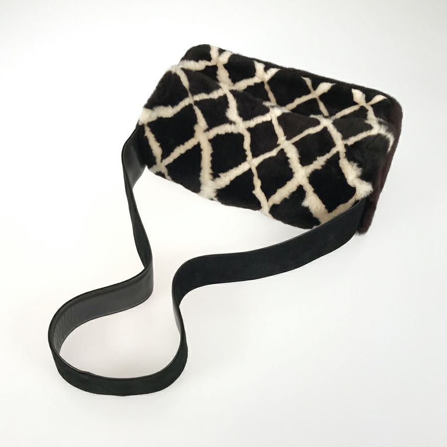 シャネル ショルダーバッグ