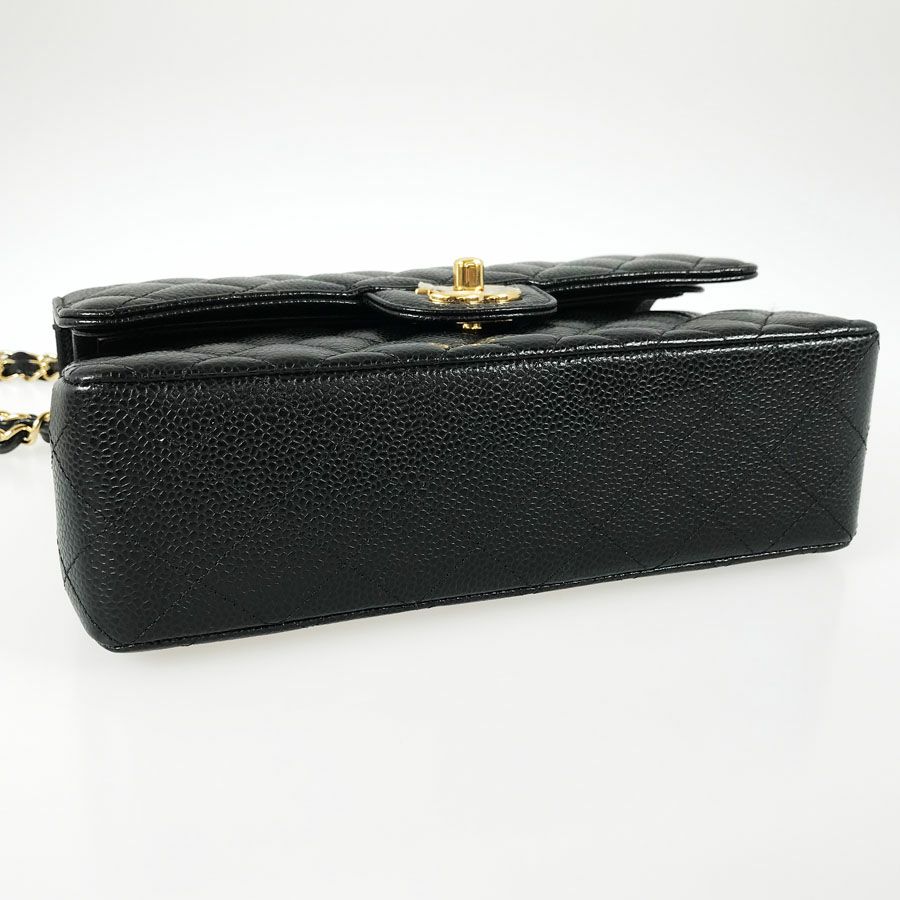 シャネル ショルダーバッグ