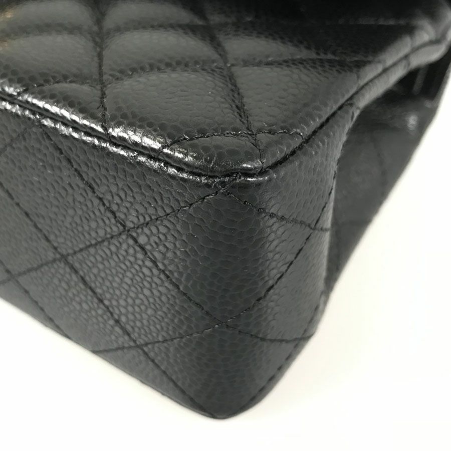 シャネル ショルダーバッグ