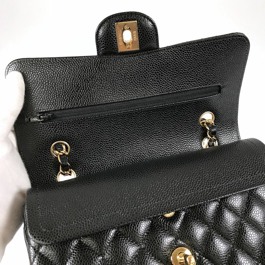 シャネル ショルダーバッグ