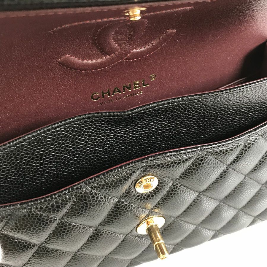 シャネル ショルダーバッグ