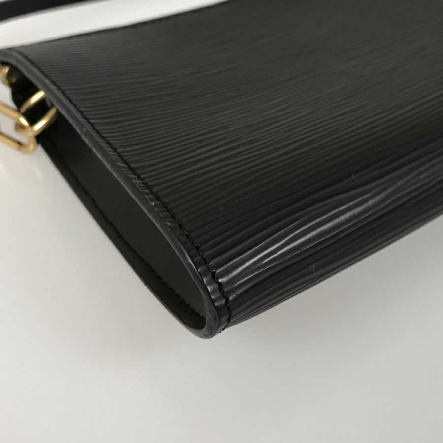 ルイ・ヴィトン ポーチ