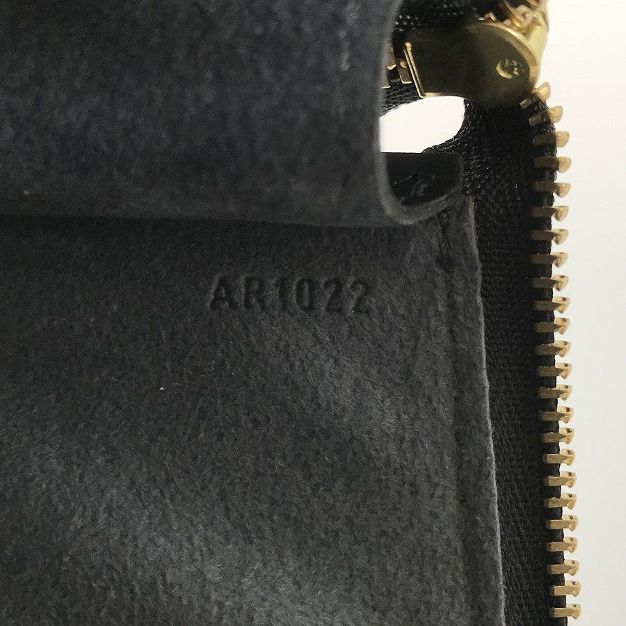 ルイ・ヴィトン ポーチ