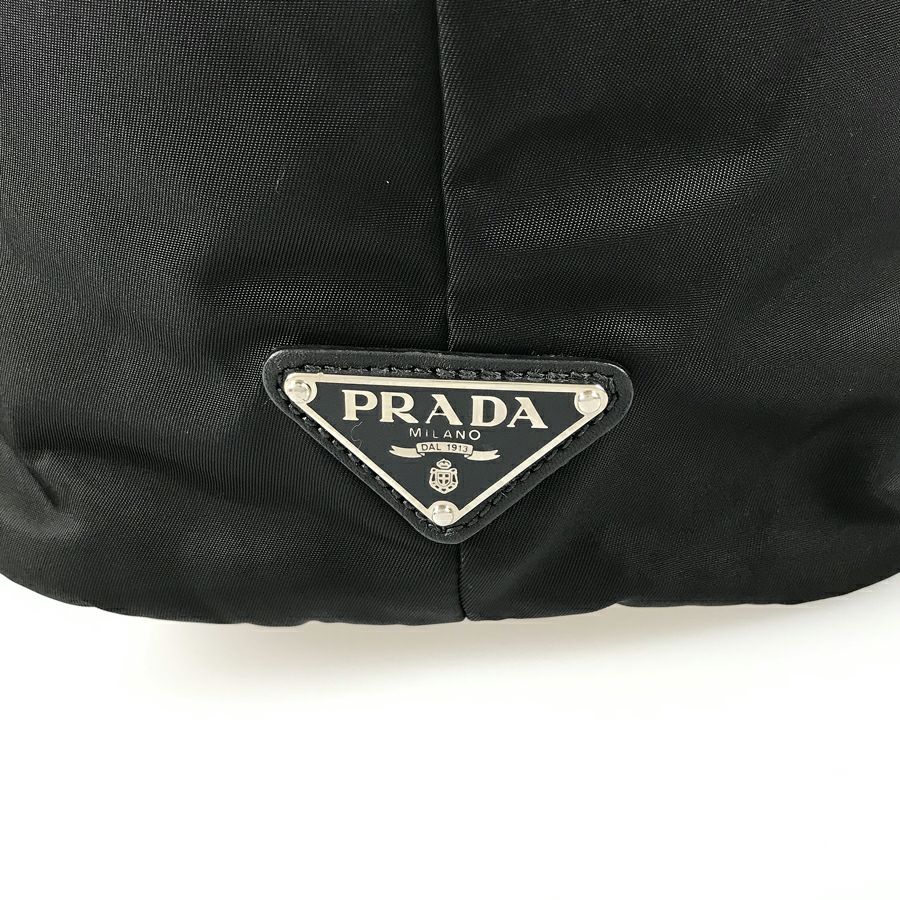 プラダ トートバッグ