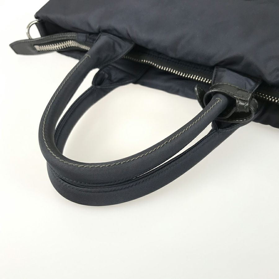 プラダ トートバッグ