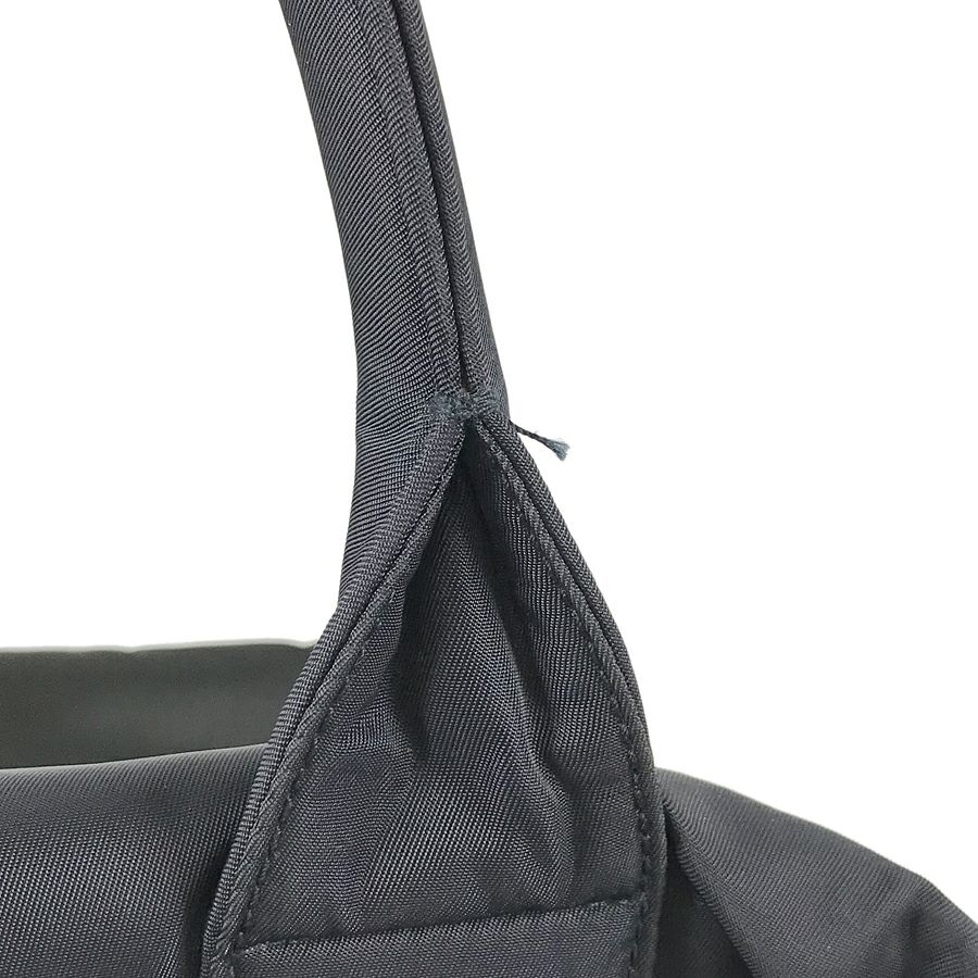 プラダ トートバッグ