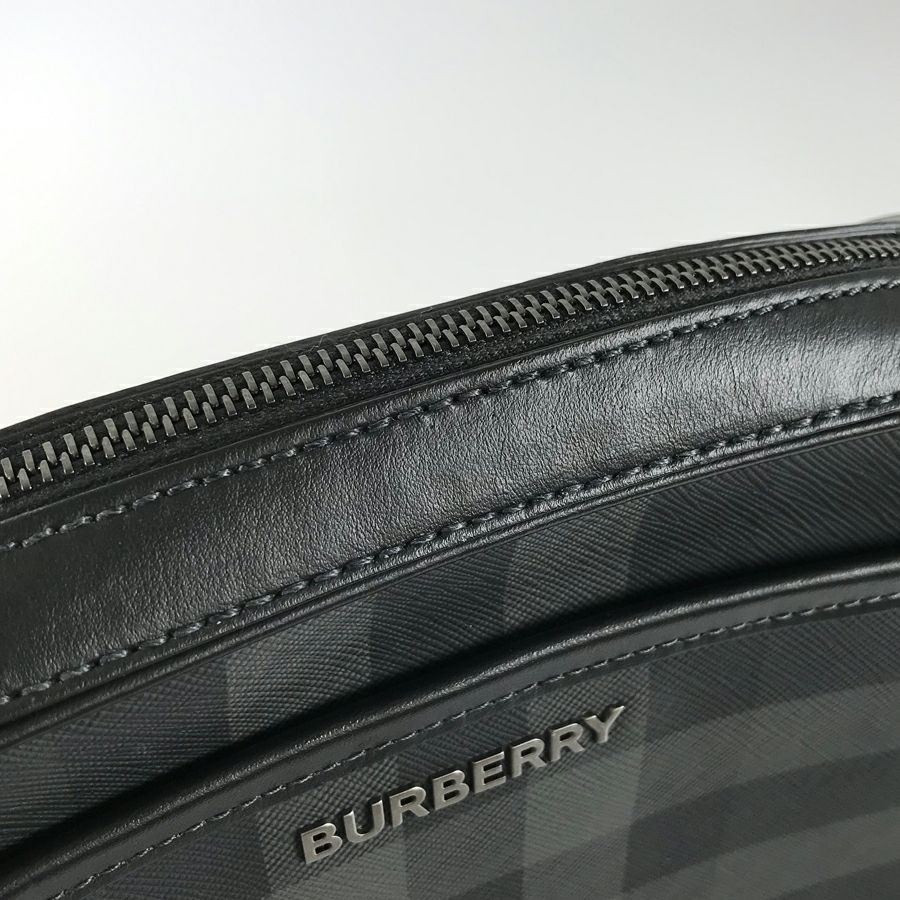 バーバリー ショルダーバッグ