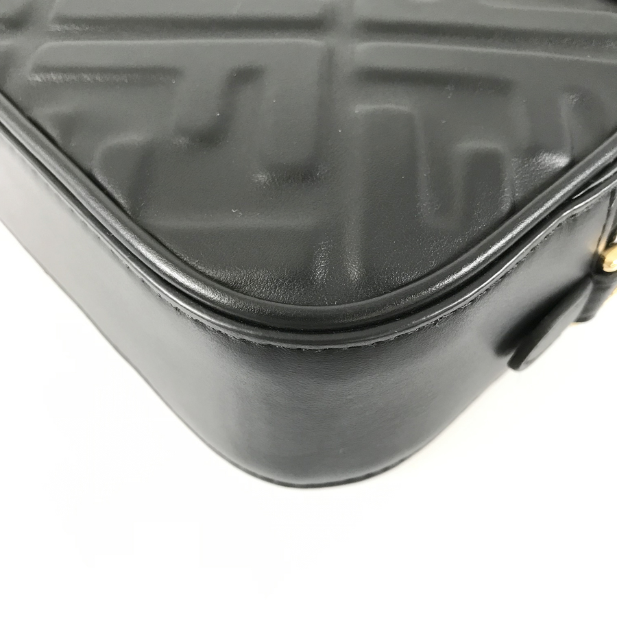 フェンディ ショルダーバッグ