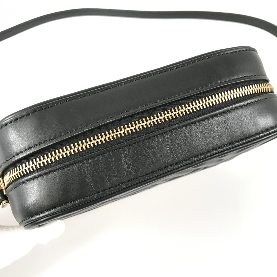 フェンディ ショルダーバッグ