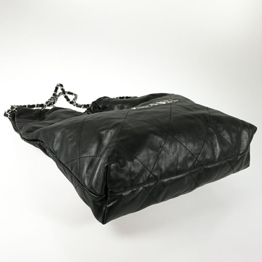 シャネル ショルダーバッグ