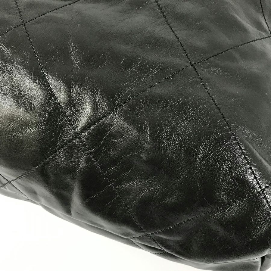 シャネル ショルダーバッグ