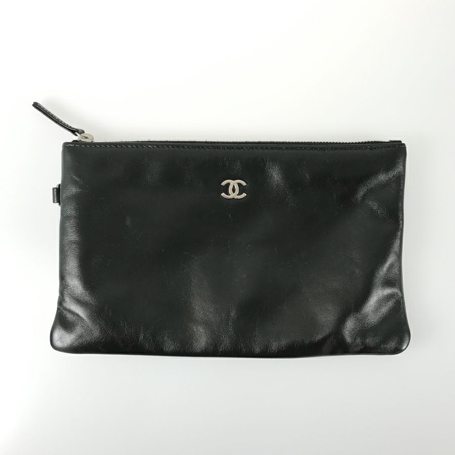 シャネル ショルダーバッグ