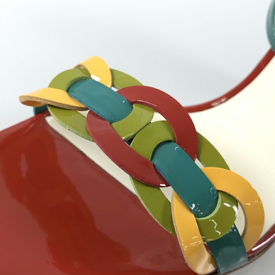 サルヴァトーレフェラガモ レディース サンダル