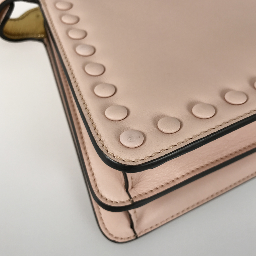 フェンディ ハンドバッグ