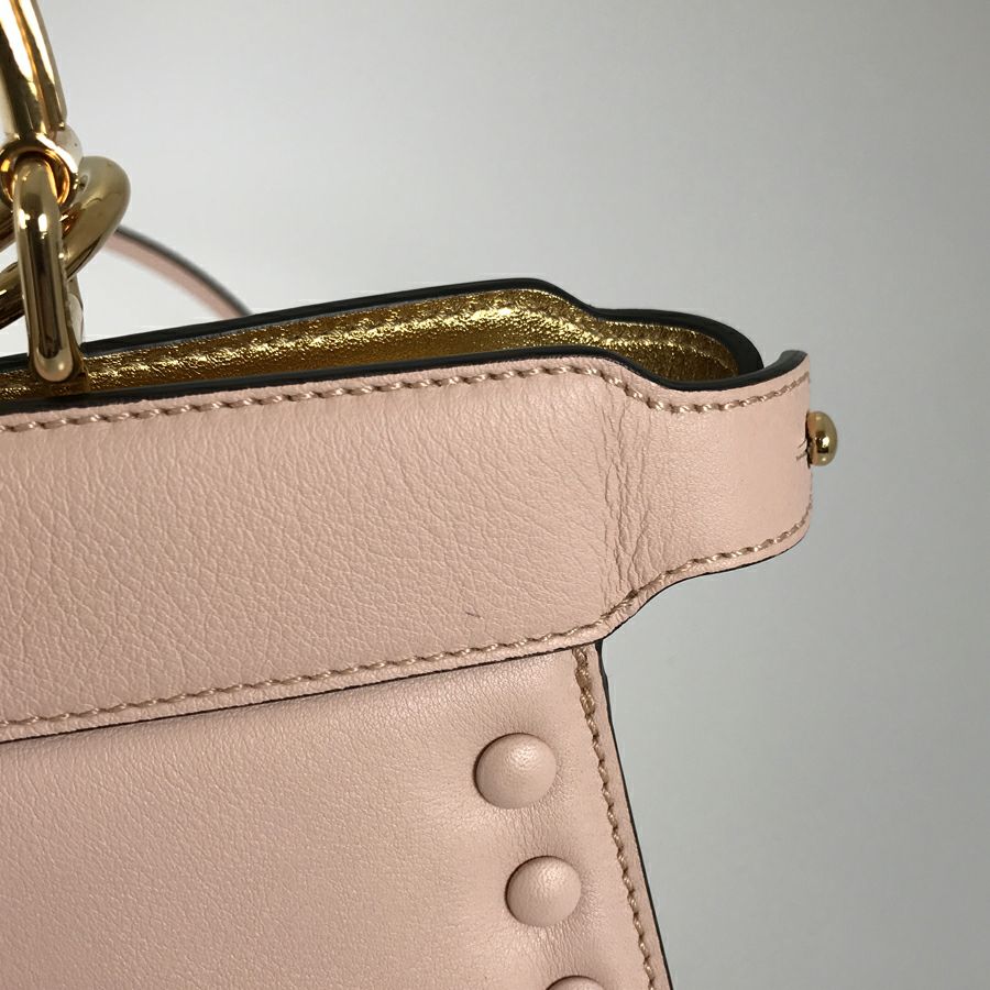 フェンディ ハンドバッグ