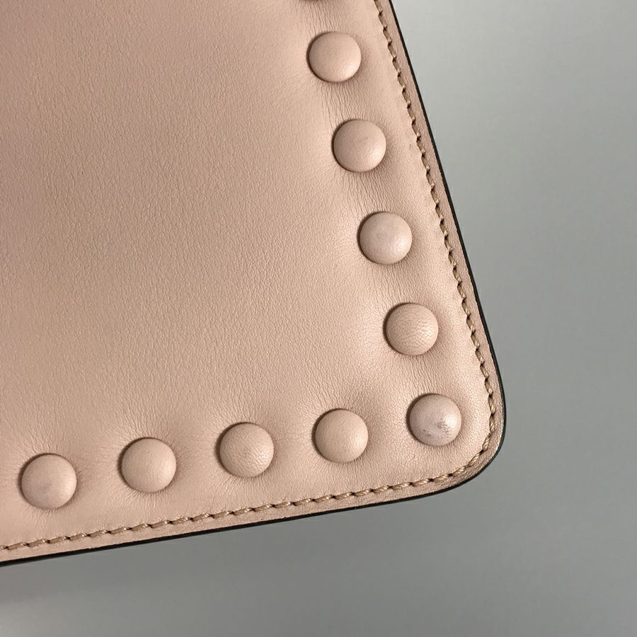 フェンディ ハンドバッグ