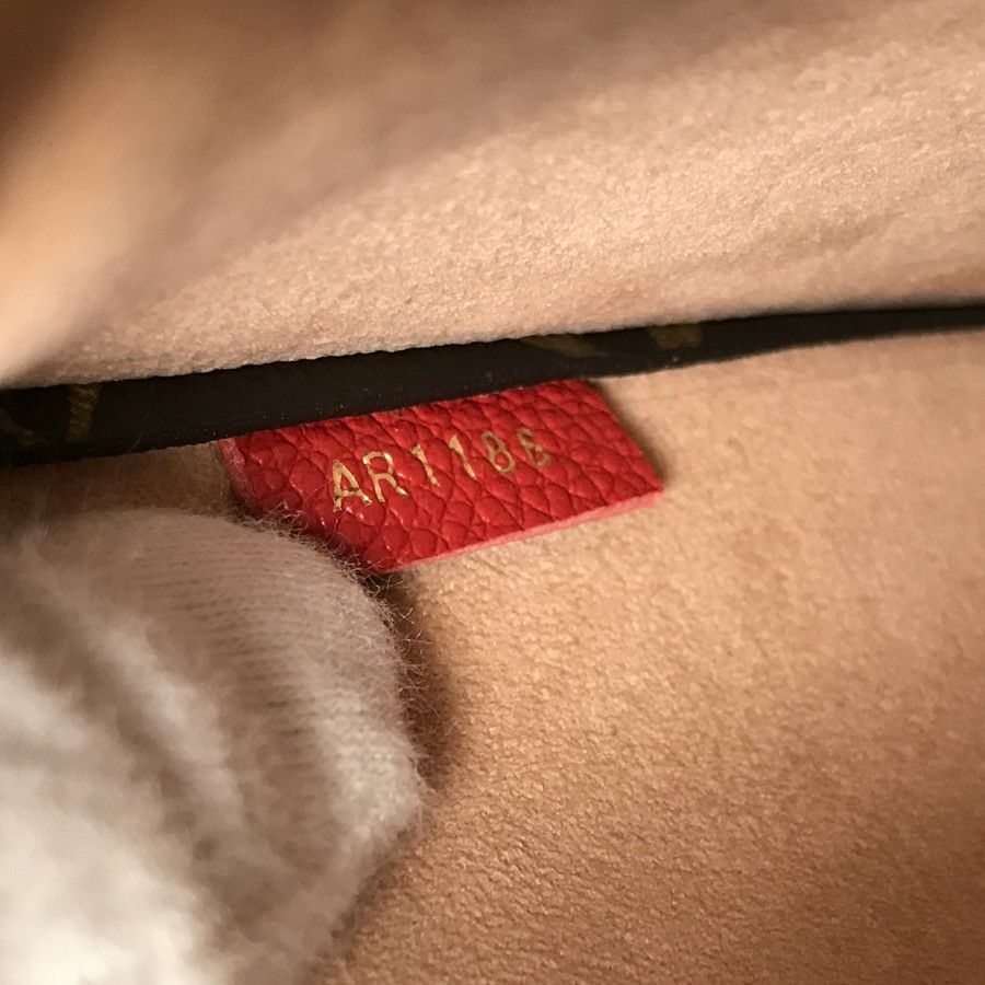 ルイ・ヴィトン トートバッグ