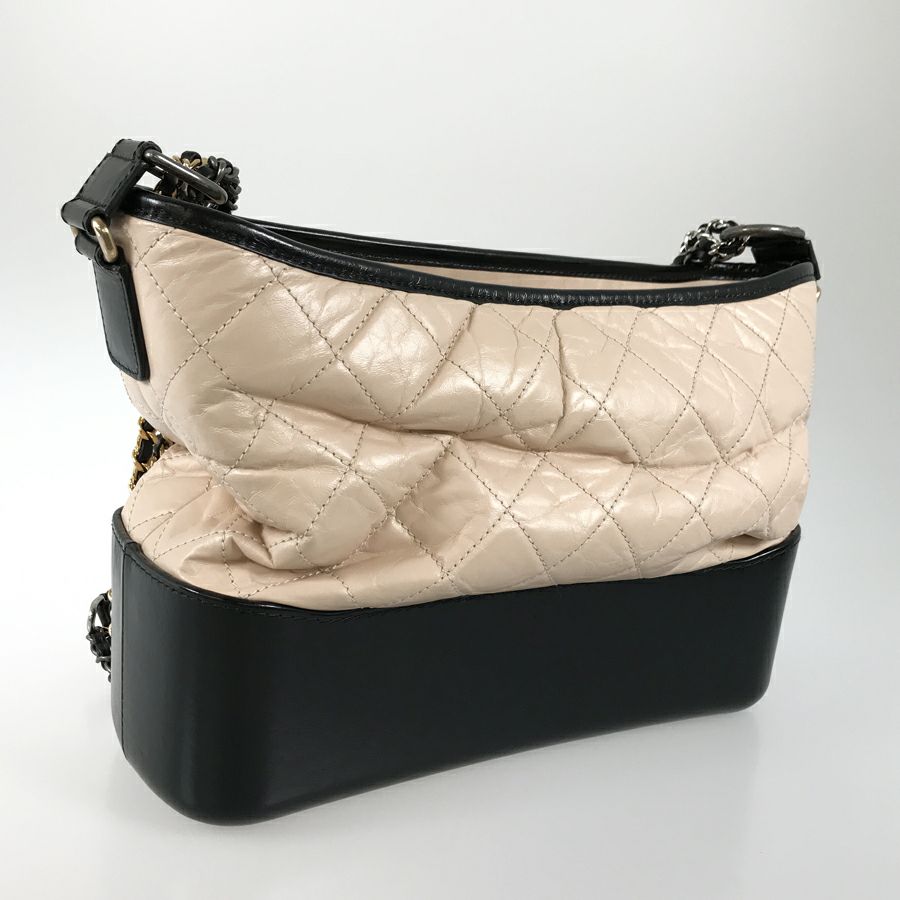 シャネル ショルダーバッグ