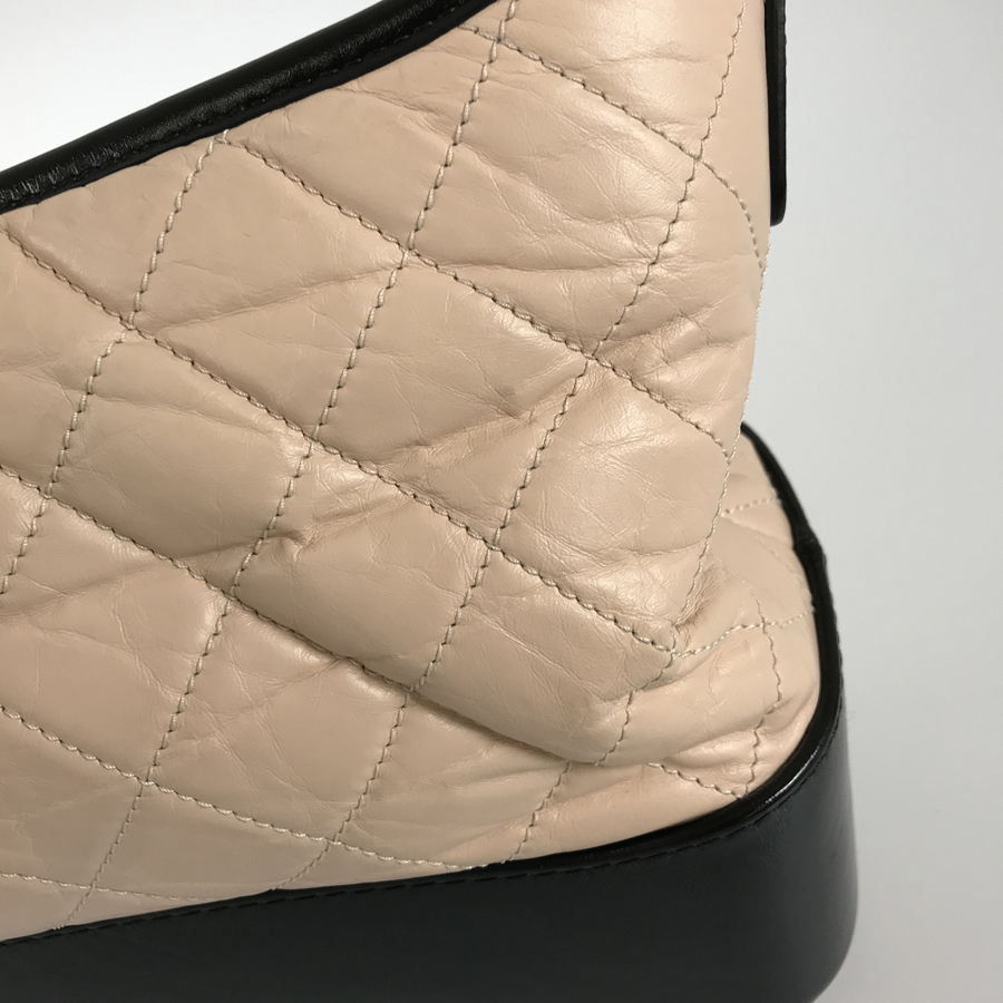 シャネル ショルダーバッグ