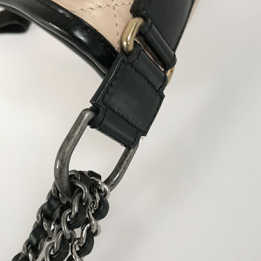 シャネル ショルダーバッグ