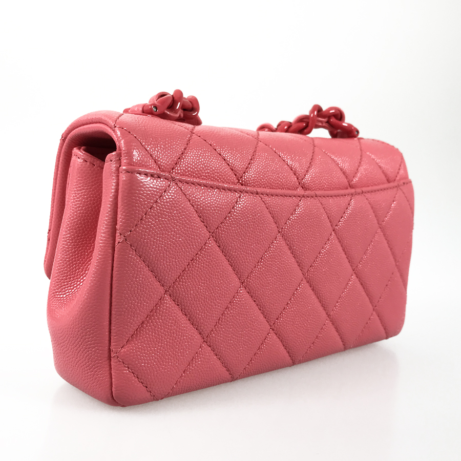 シャネル ショルダーバッグ