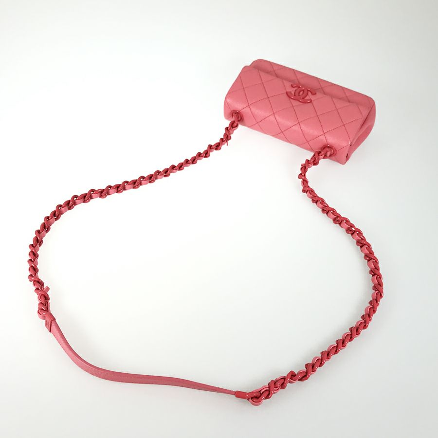 シャネル ショルダーバッグ