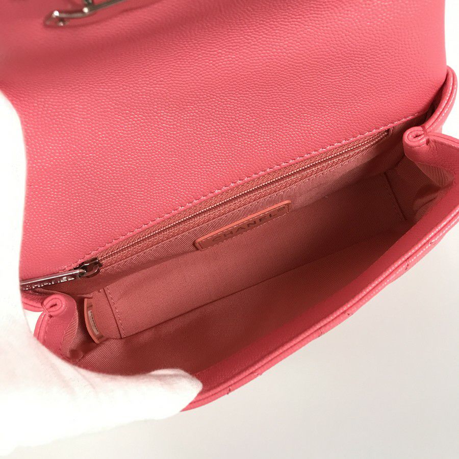 シャネル ショルダーバッグ