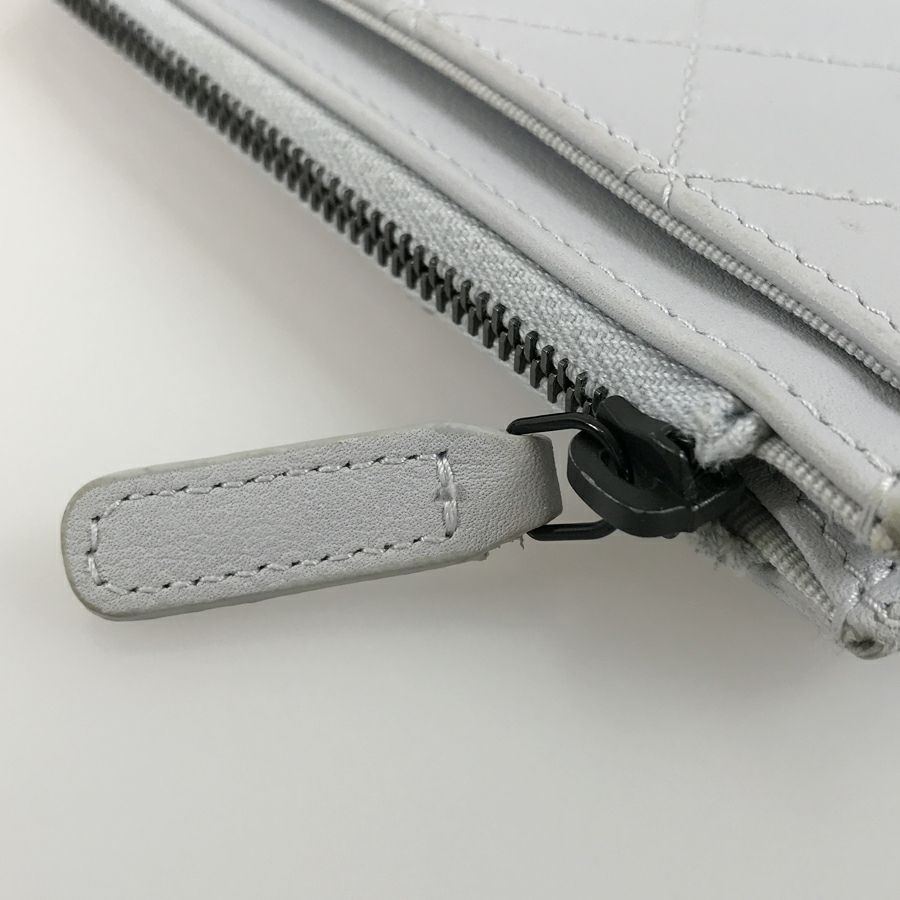 シャネル フラグメントケース