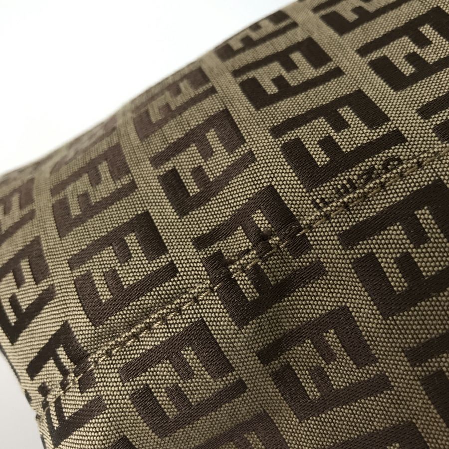 フェンディ トートバッグ