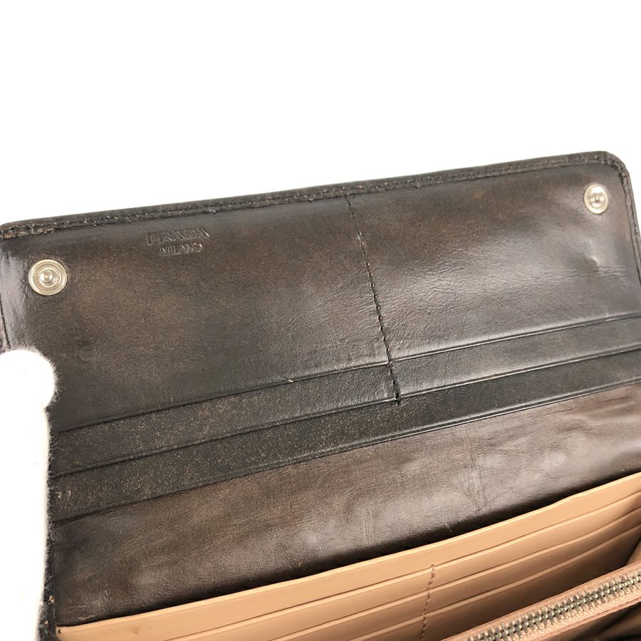 プラダ 長財布 かぶせ蓋