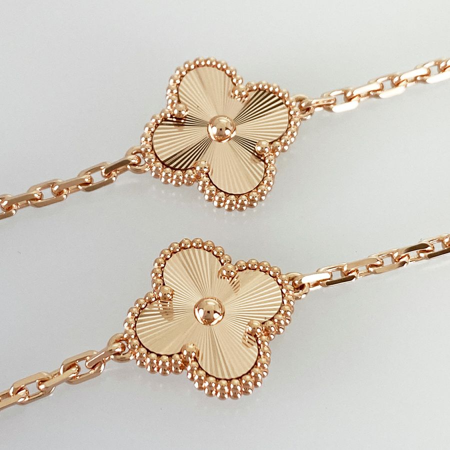 ヴァンクリーフ＆アーペル ロングネックレス