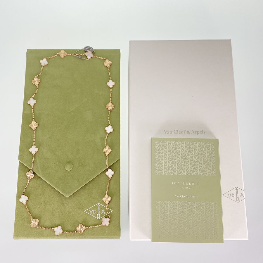 ヴァンクリーフ＆アーペル ロングネックレス
