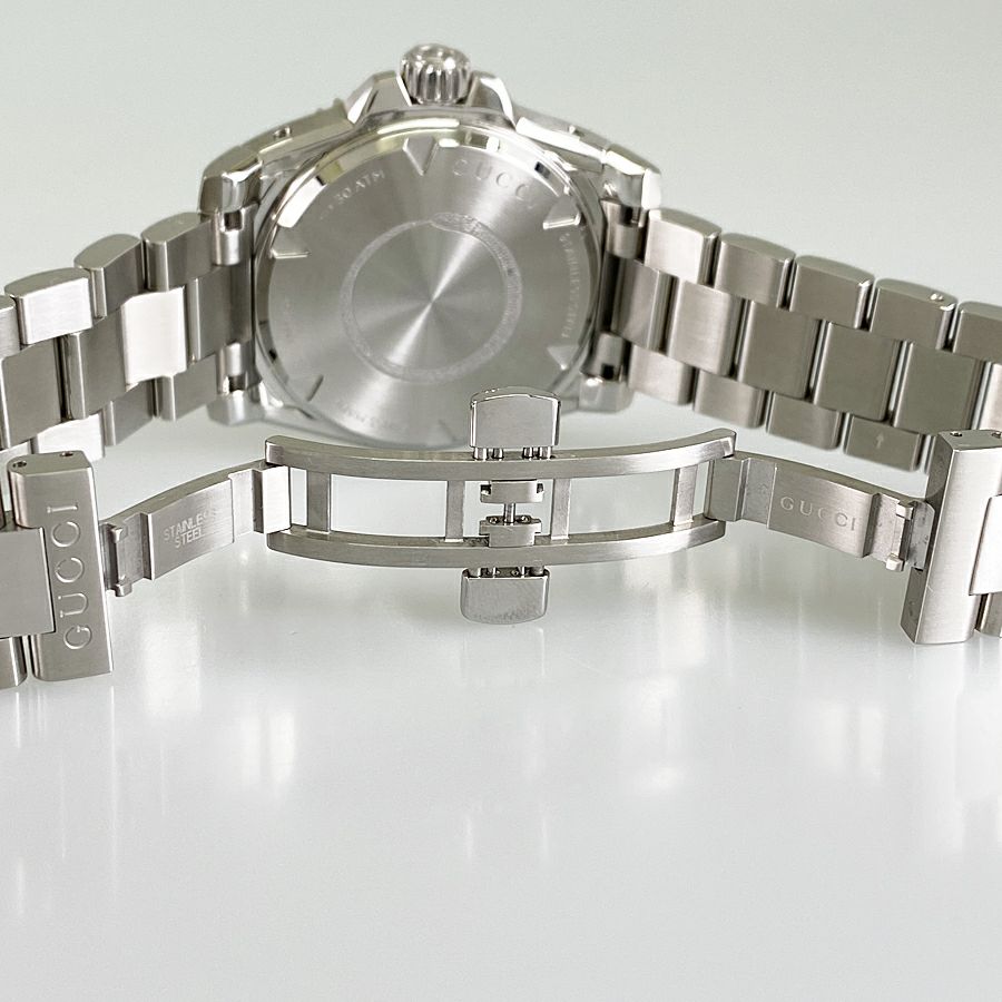 グッチ YA136354 メンズ 腕時計
