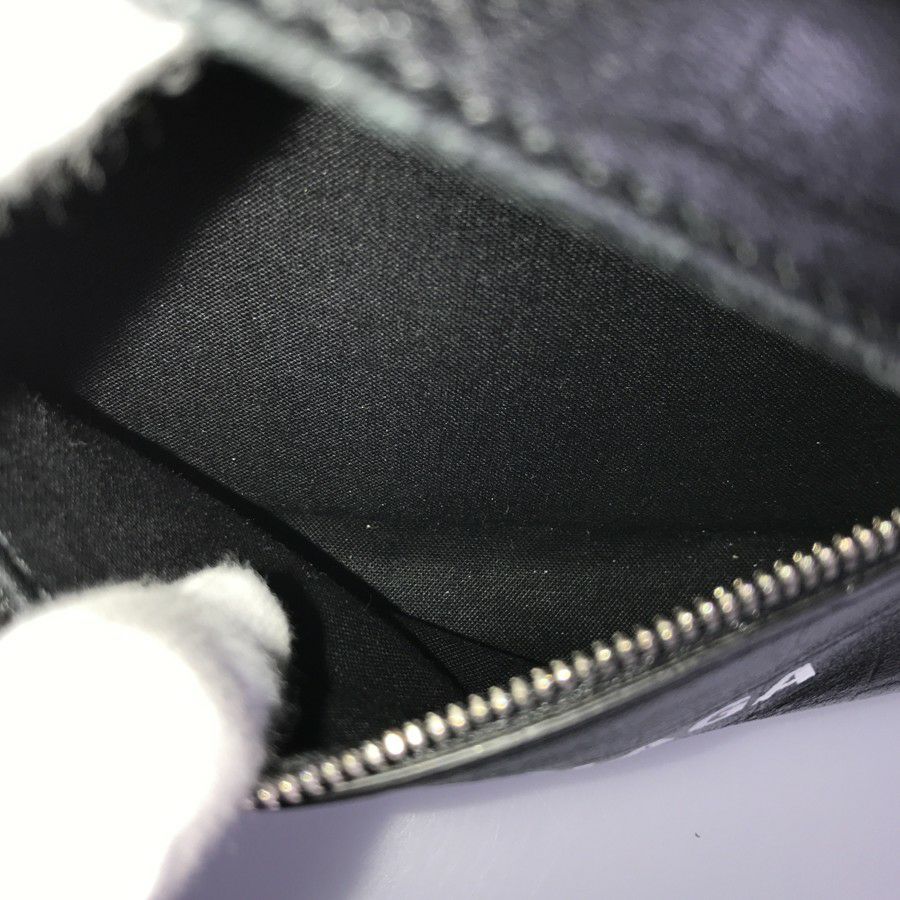 バレンシアガ ボディバッグ