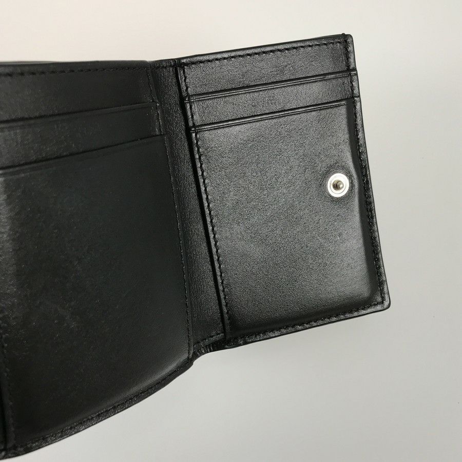ロエベ 三つ折り財布