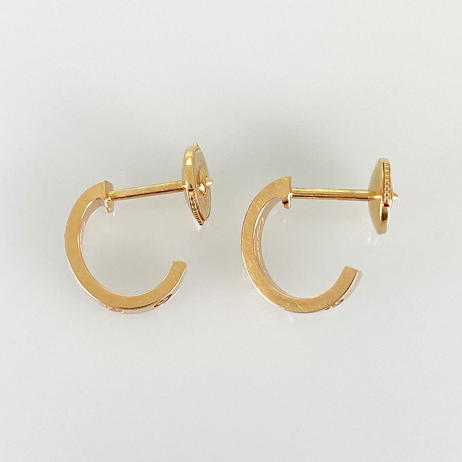 カルティエ ピアス