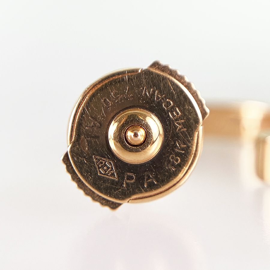 カルティエ ピアス