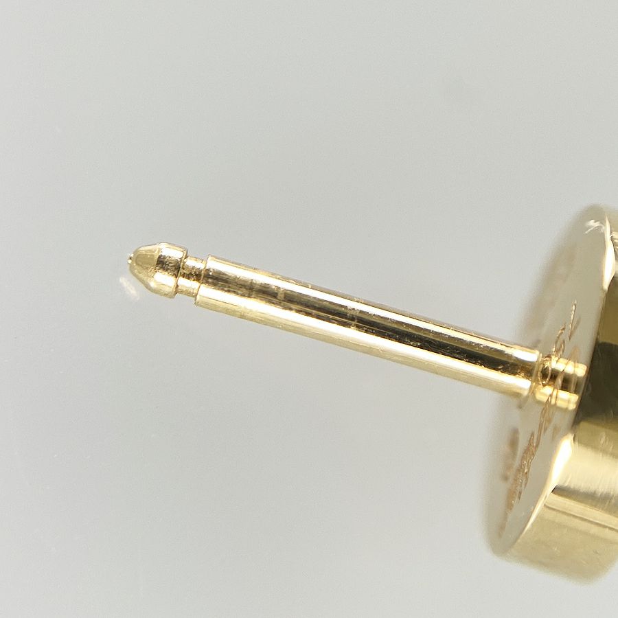 カルティエ ピアス