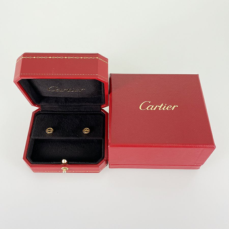 カルティエ ピアス