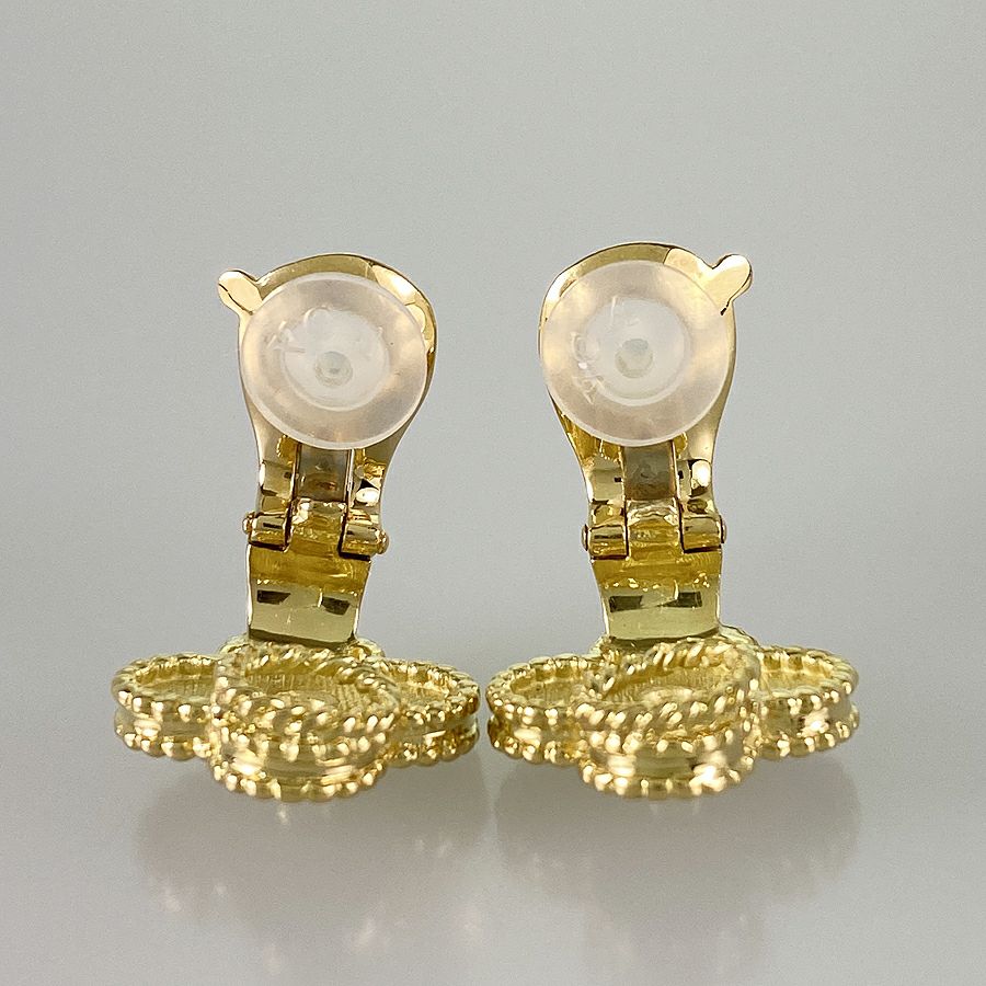 ヴァンクリーフ＆アーペル イヤリング