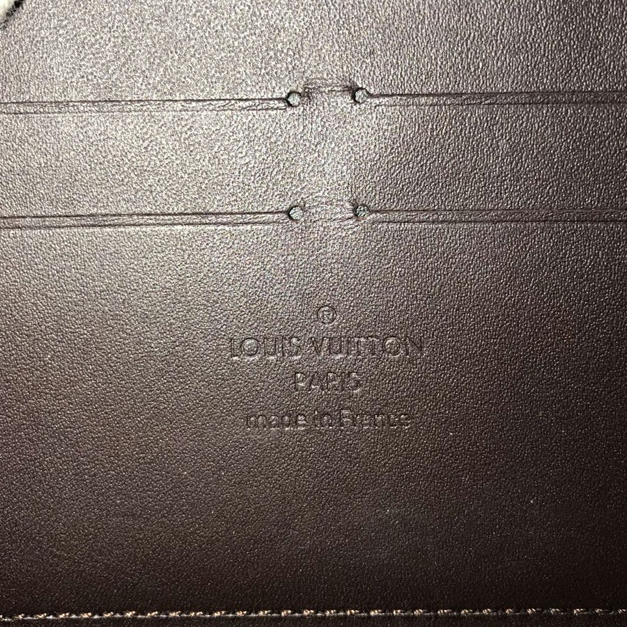 ルイ・ヴィトン ヴェルニ ジッピーウォレット  長財布 ラウンドファスナー