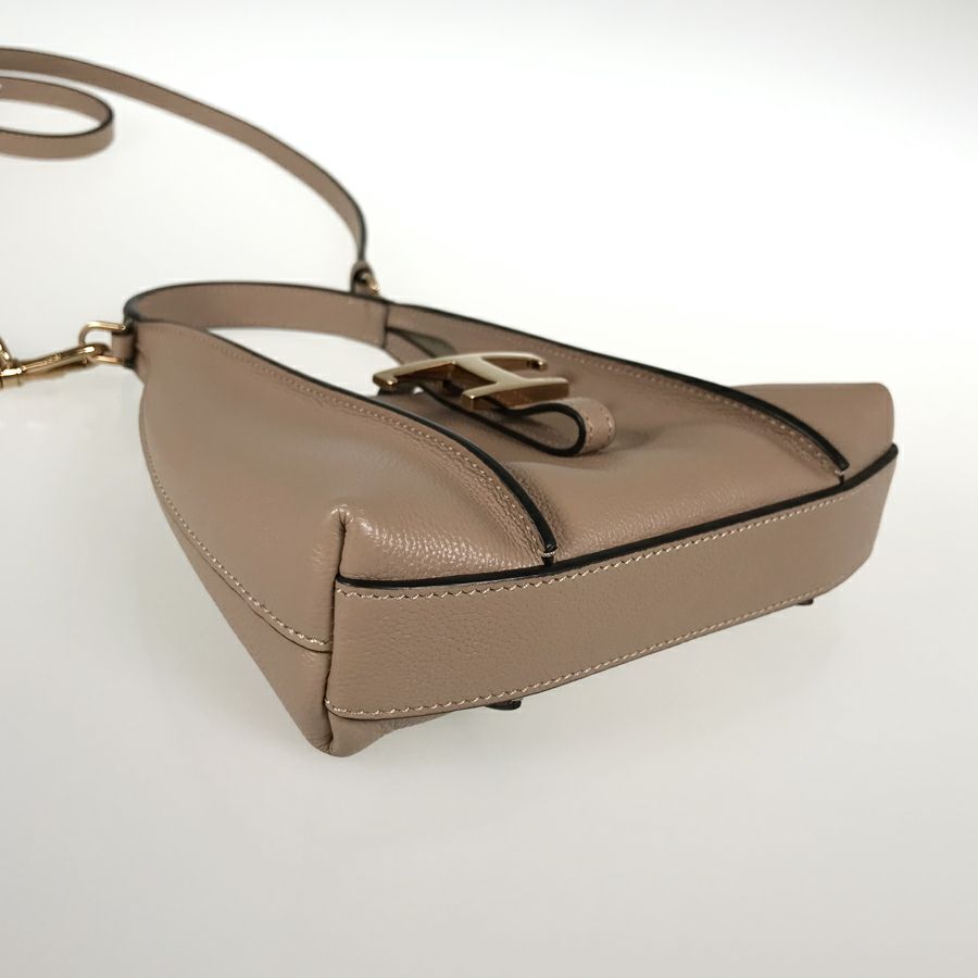 トッズ ハンドバッグ