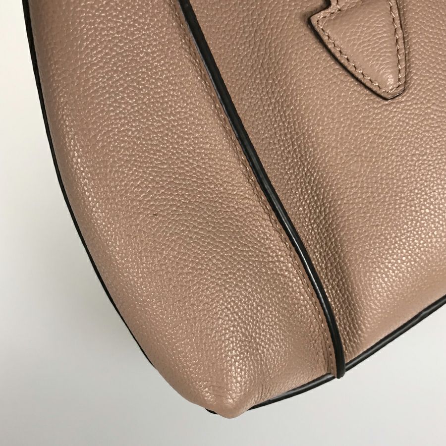 トッズ ハンドバッグ