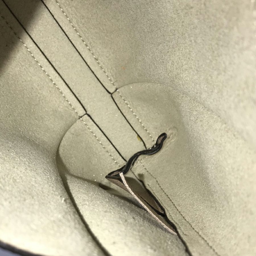 トッズ ハンドバッグ