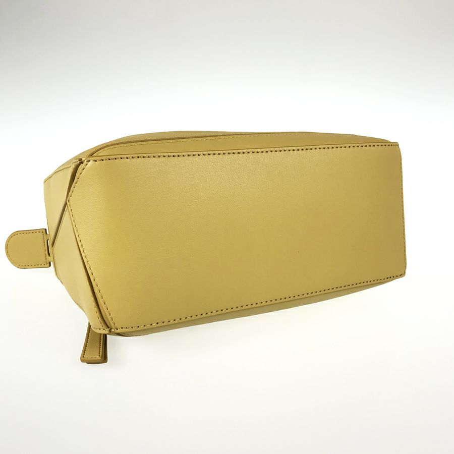 ロエベ ハンドバッグ