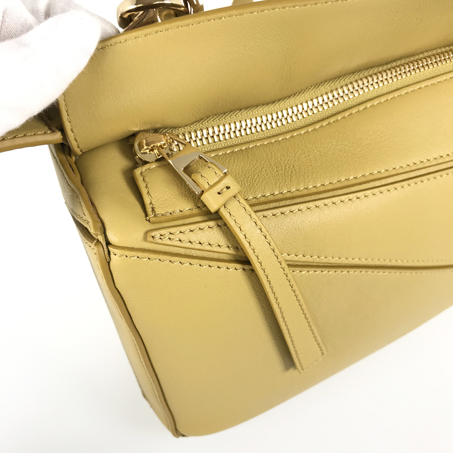 ロエベ ハンドバッグ